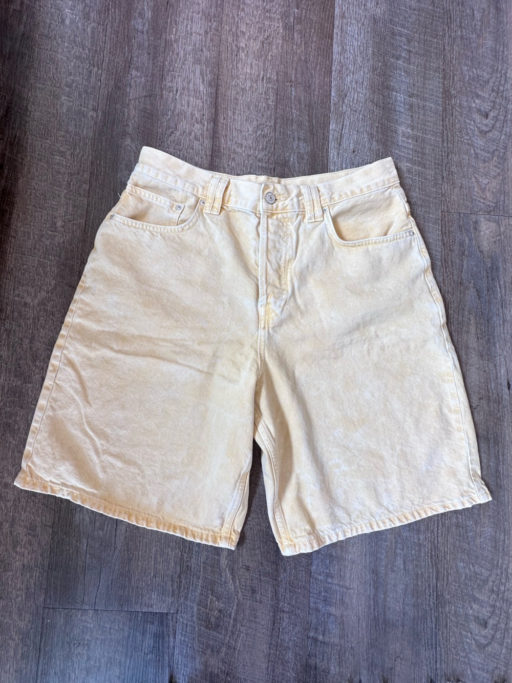We The Free The Montana Pale Yellow Jean  Shorts, Size 30